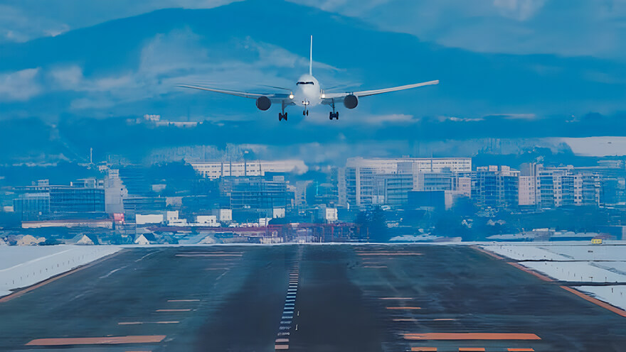 画像：就航率99パーセントで安心。北海道のまん中・旭川空港