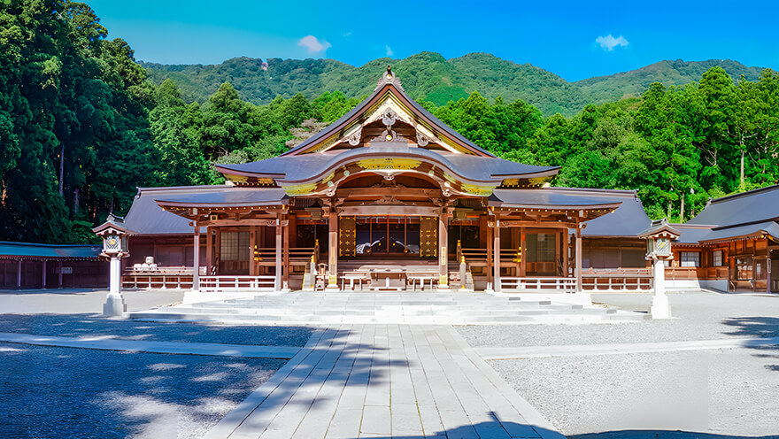 画像：新潟県随一のパワースポット・弥彦神社