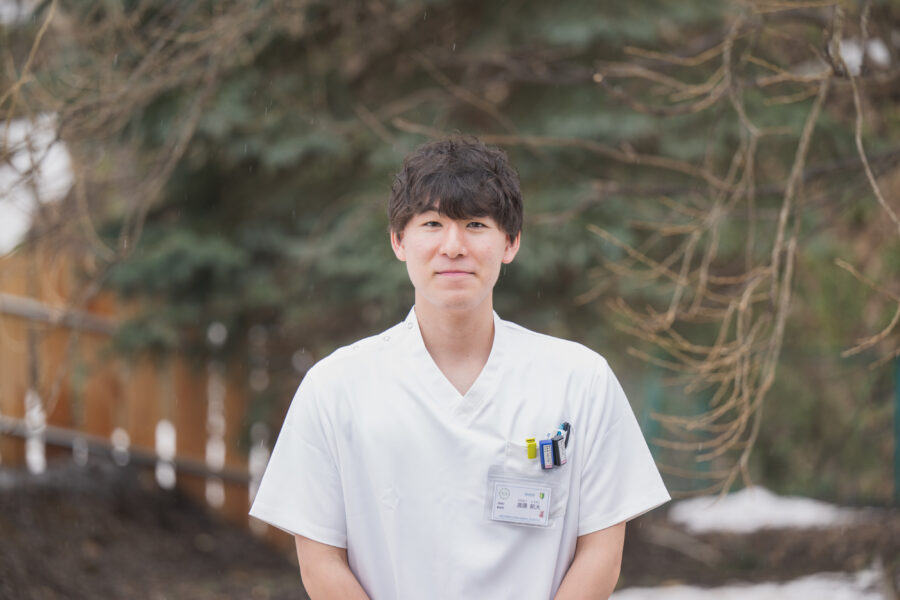 獣医師　渡邊航大さん
